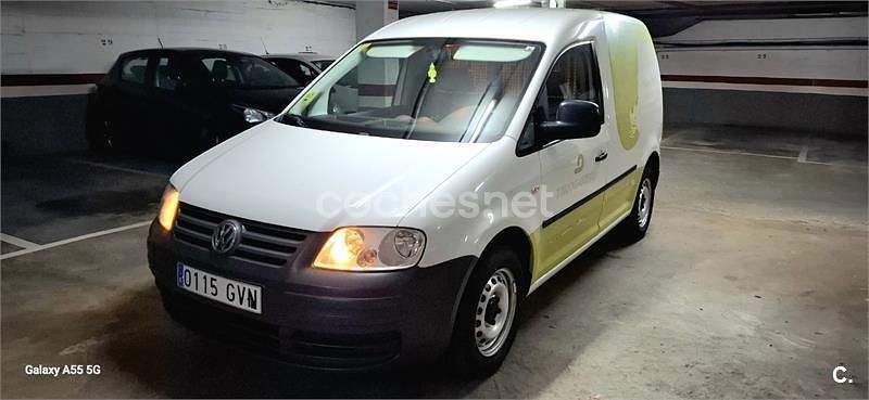Usado VW Caddy 70 CV (51 kW) 2010 Blanco Monovolumen
