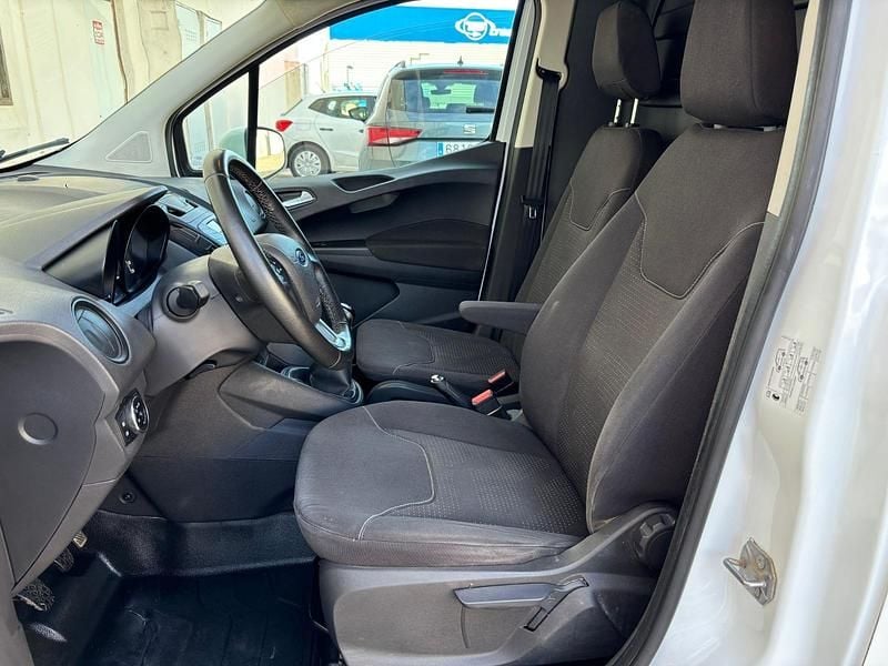 Usado Ford Transit Trend 95 CV (69 kW) 2017 Blanco Van