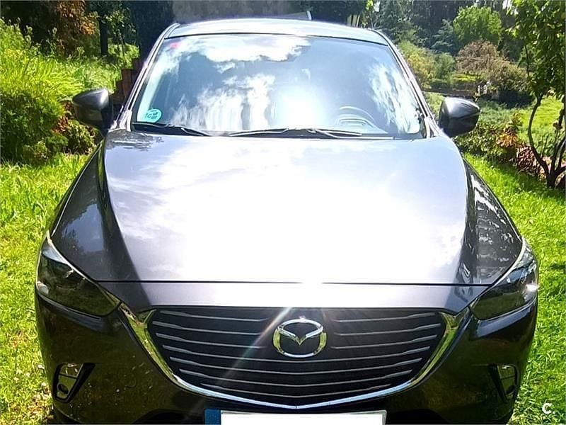 Usado Mazda CX-3 Luxury 120 CV (88 kW) 2018 Gris / plata SUV