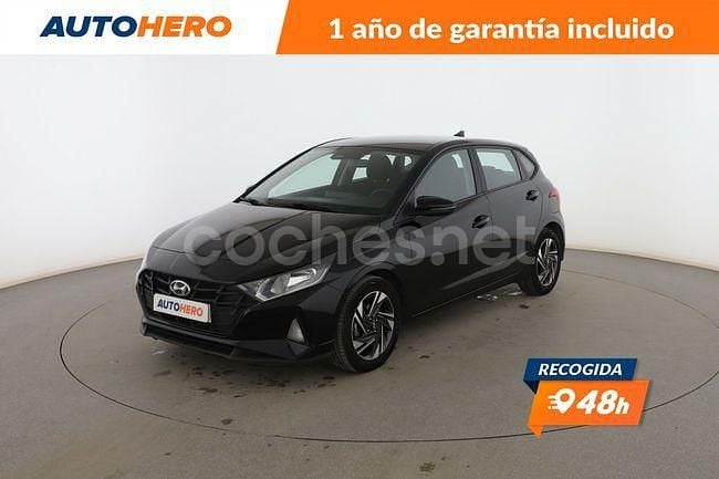 Usado Hyundai i20 84 CV (61 kW) 2023 Negro Berlina
