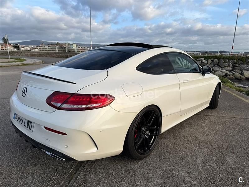 Usado Mercedes C250 AMG line 204 CV (150 kW) 2016 Blanco Coupe