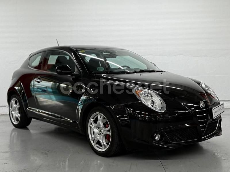 Negro Usado 2009 Alfa Romeo MiTo Progression Utilitario | 6900 € - Imagen 1/4