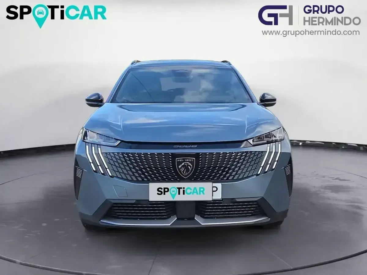 Używany Peugeot 5008 Allure 145 KM (106 kW) 2025 Szary SUV