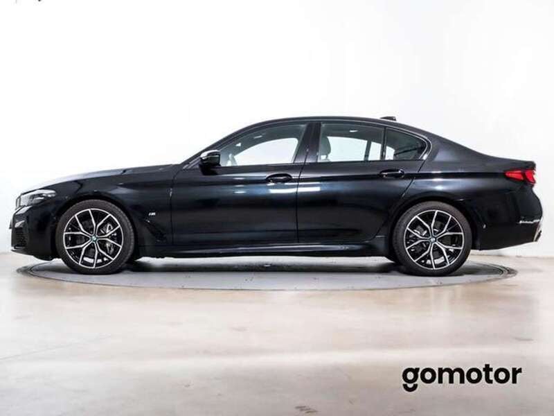 Usado BMW 530 286 CV (210 kW) 2021 Negro  saphirschwarz Berlina