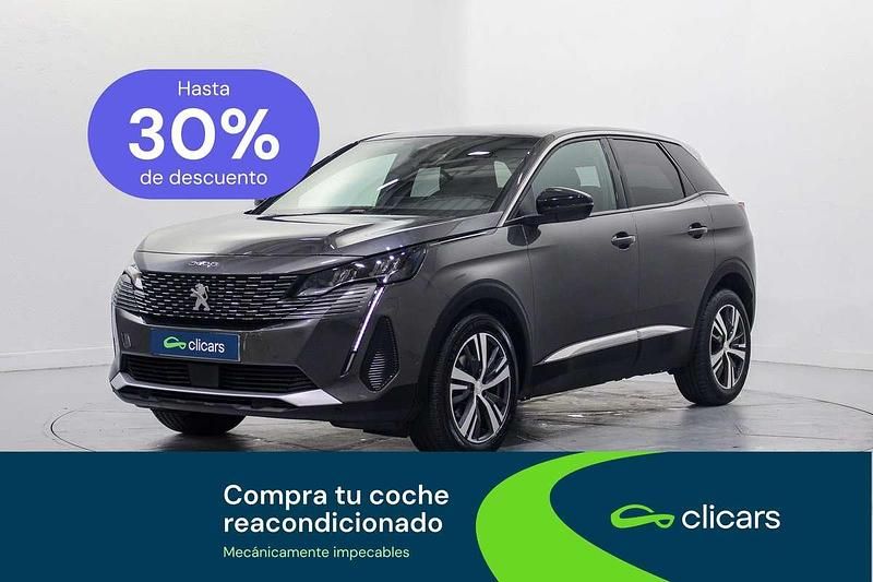 Usado Peugeot 3008 Allure 131 CV (96 kW) 2023 Gris SUV