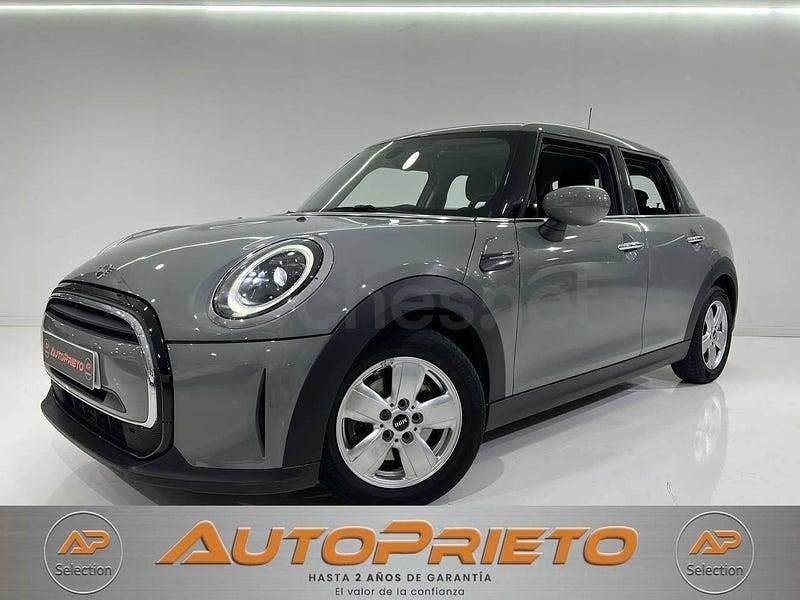 Usado Mini ONE 102 CV (75 kW) 2021 Gris / plata Utilitario