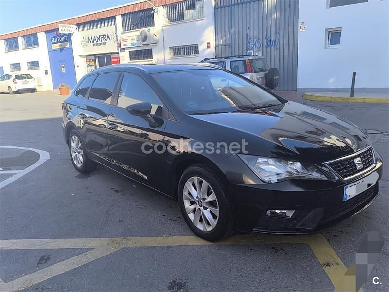 Usado Seat Leon ST Reference 115 CV (84 kW) 2018 Negro Familiar