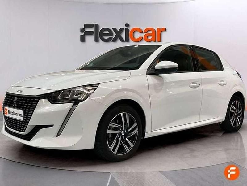 Usado Peugeot 208 Allure 101 CV (74 kW) 2019 Blanco Utilitario