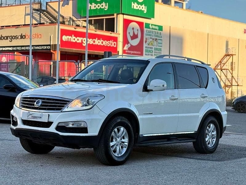 Usado Ssangyong (KGM) Rexton Premium Plus 155 CV (114 kW) 2014 Blanco SUV