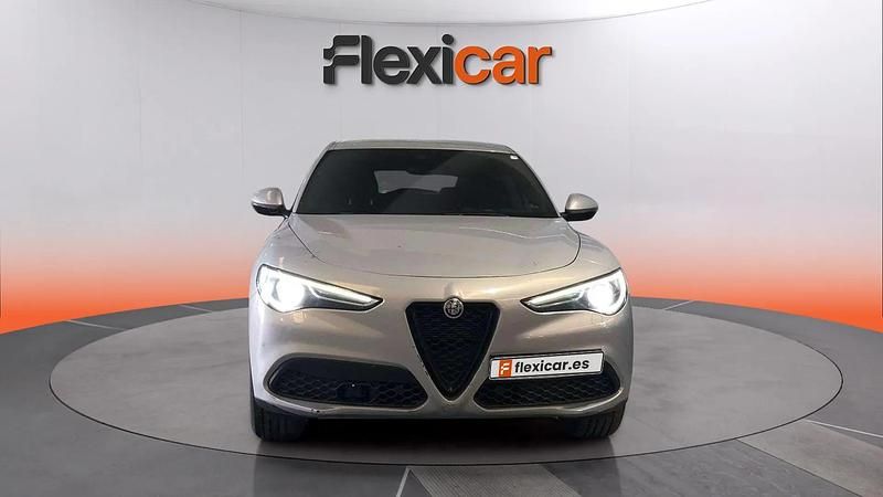 Usado Alfa Romeo Stelvio Sprint 203 CV (149 kW) 2022 Gris SUV