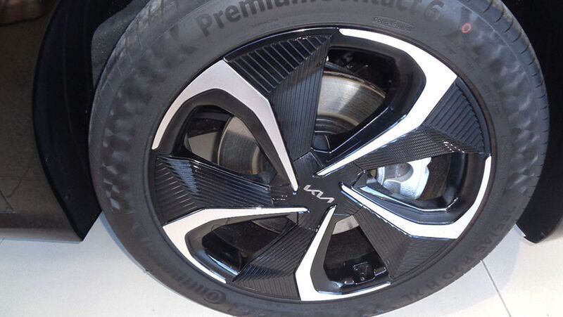 Usado Kia EV6 GT-Line 168 kW (229 CV) 2024 Negro SUV