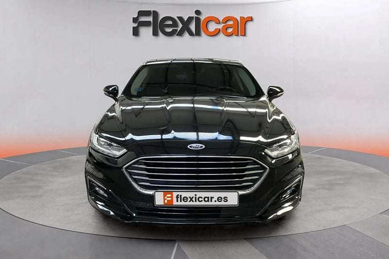 Usado Ford Mondeo Titanium 167 CV (122 kW) 2019 Negro Berlina