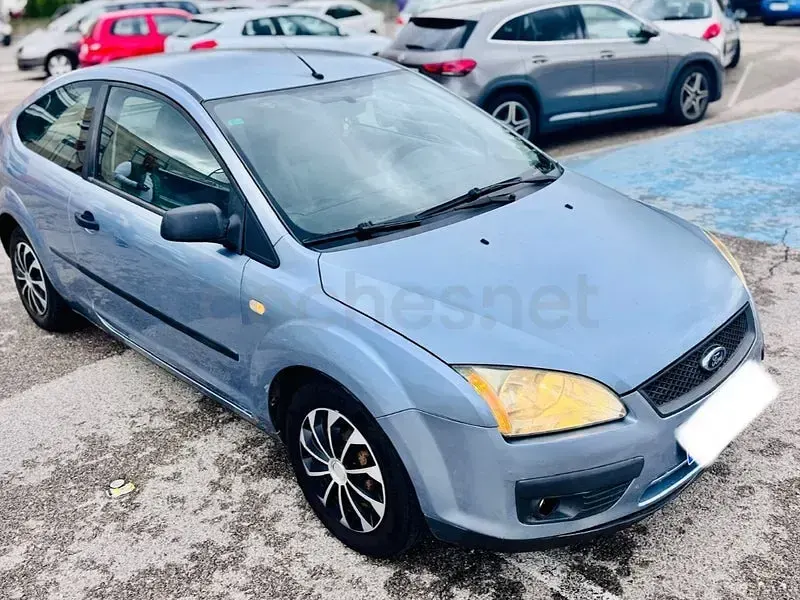 Usado Ford Focus Trend 109 CV (80 kW) 2007 Azul Berlina