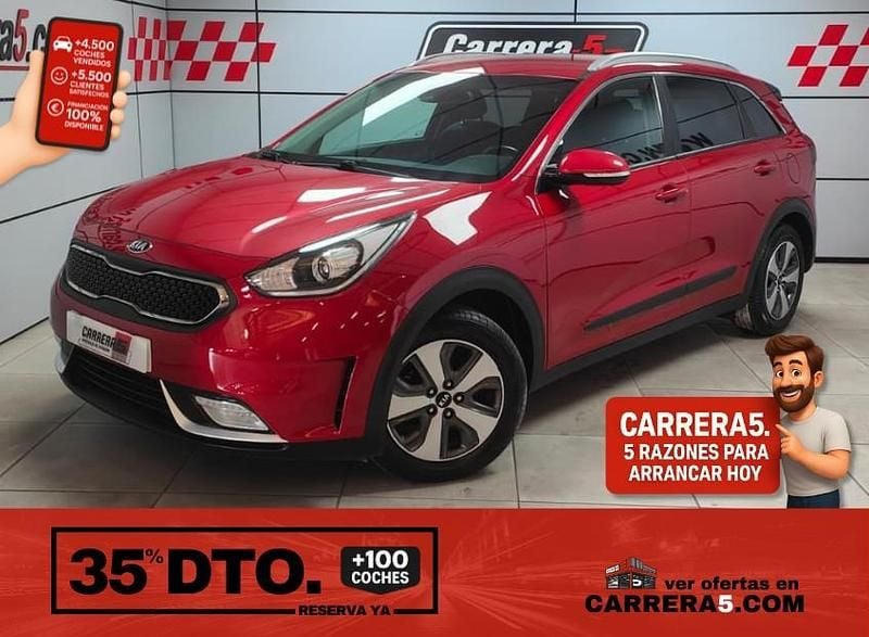 Usado Kia Niro 141 CV (103 kW) 2019 Rojo SUV
