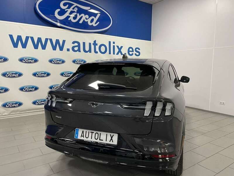 Usado Ford Mustang Mach-E GT 358 kW (487 CV) 2023 Gris SUV