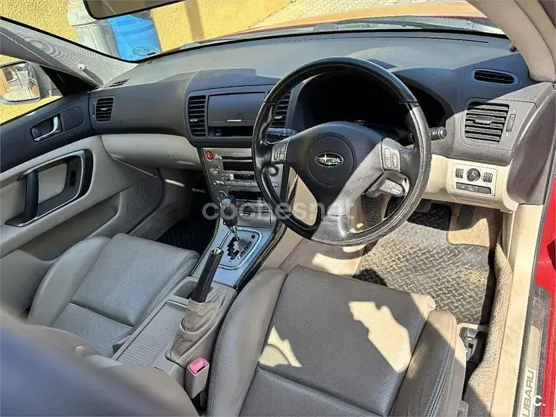 Usado Subaru Legacy 245 CV (180 kW) 2004 Rojo Berlina