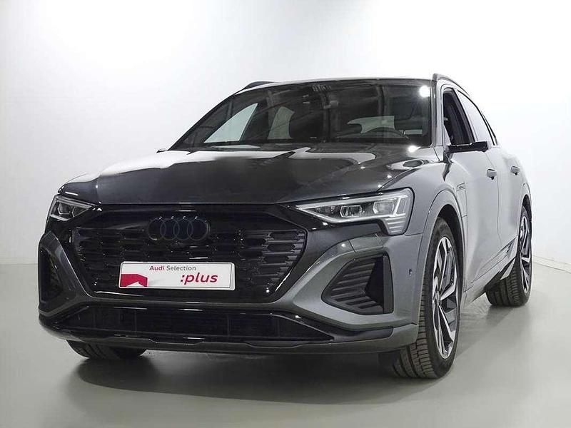 Usado Audi e-tron Sportback S-Line 300 kW (408 CV) 2023 Gris SUV