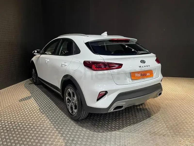 Usado Kia XCeed 120 CV (88 kW) 2021 Blanco SUV