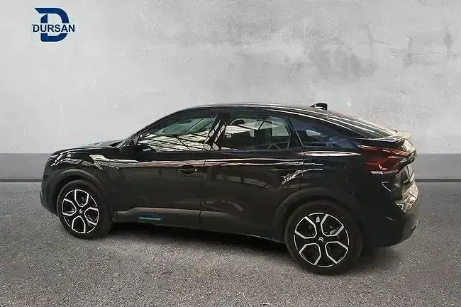 Usado Citroën e-C4 Feel 100 kW (136 CV) 2023 Negro
