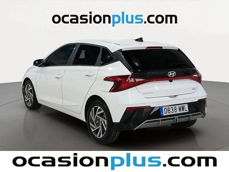 Usado Hyundai i20 100 CV (73 kW) 2024 Blanco Utilitario