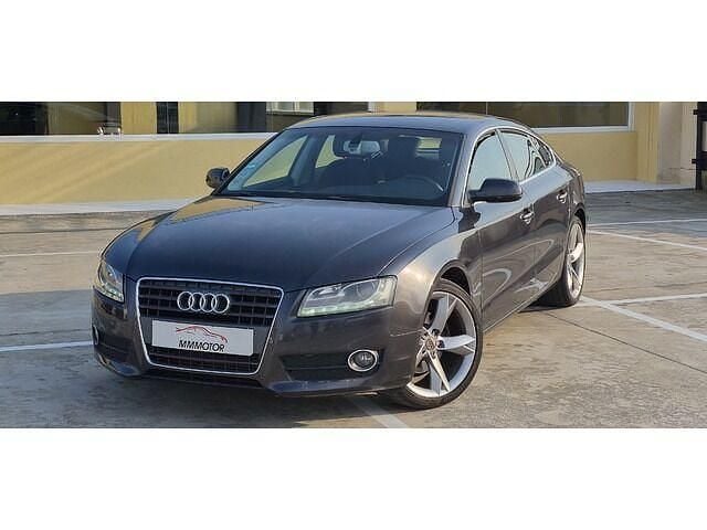 Usado Audi A5 143 CV (105 kW) 2011 Gris Coupe