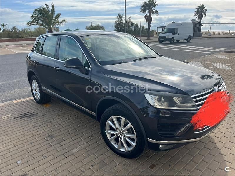 Usado VW Touareg 262 CV (192 kW) 2015 Negro SUV