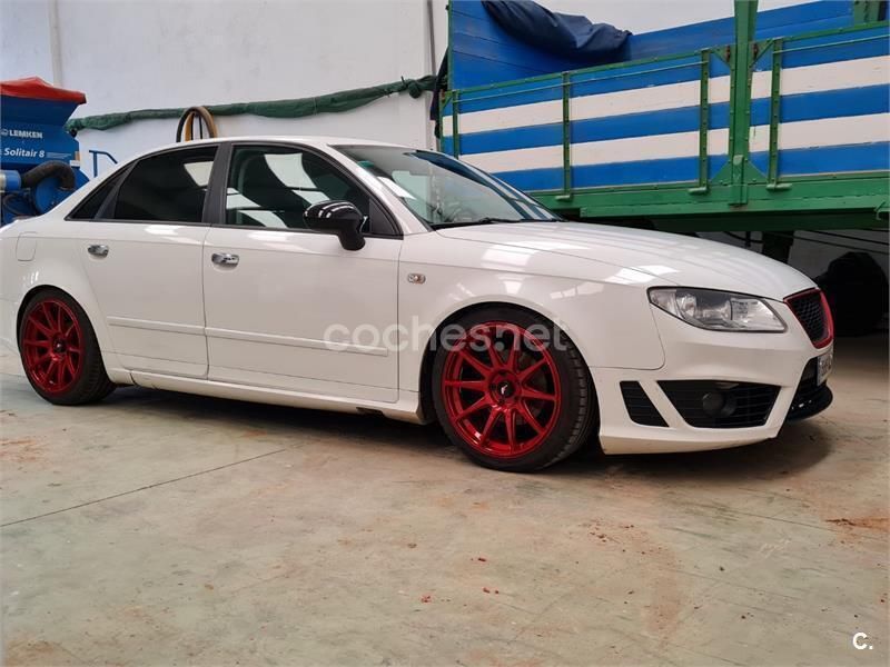 Blanco Usado 2012 Seat Exeo Style Berlina | 10.000 € - Imagen 1/4