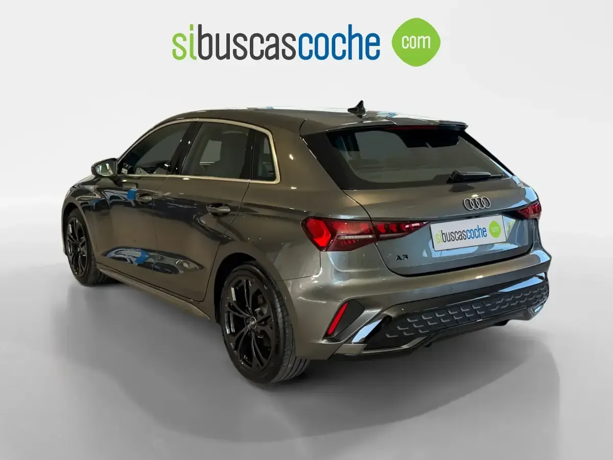 Usado Audi A3 150 CV (110 kW) 2025 Gris/plata