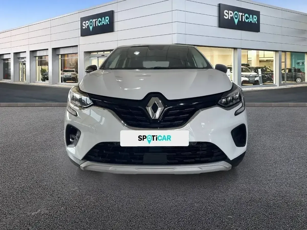 Używany Renault Captur Intens 100 KM (73 kW) 2021 Biały SUV