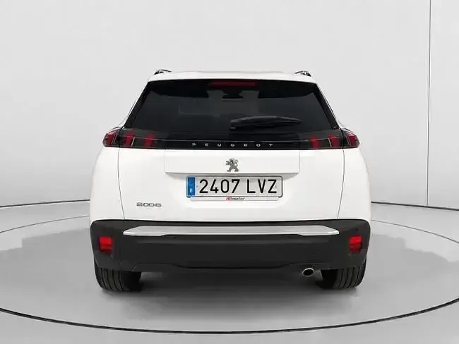Usado Peugeot 2008 Allure 110 CV (80 kW) 2022 Blanco SUV