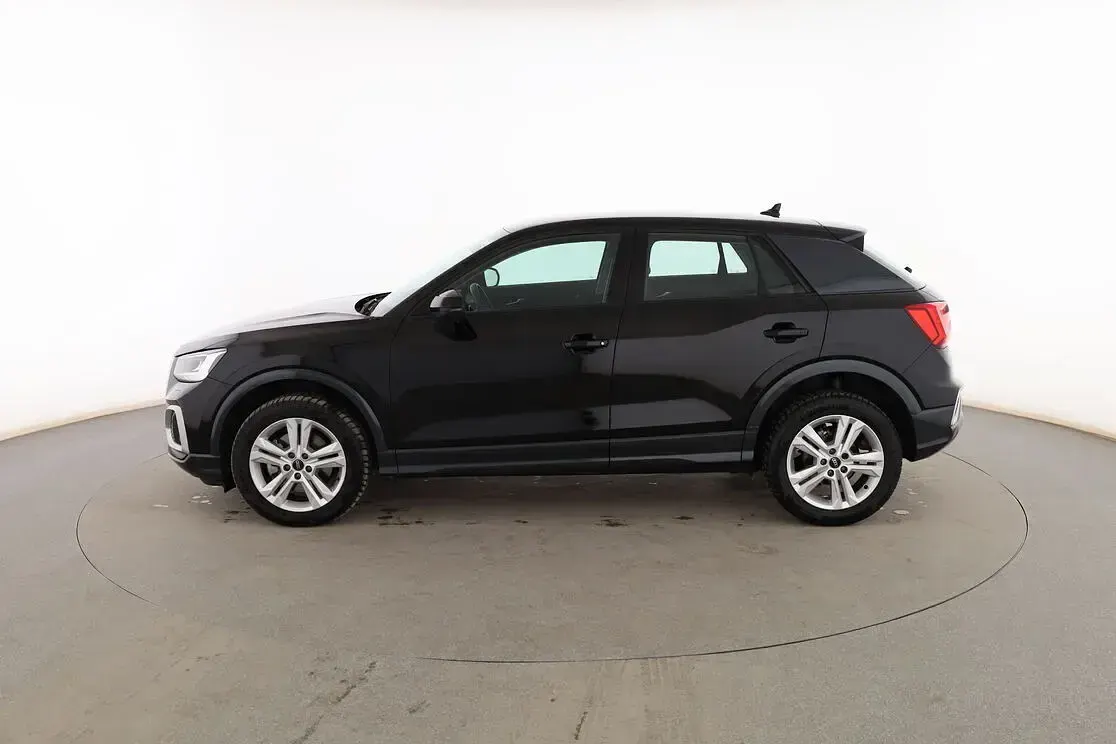 Usado Audi Q2 Advanced 150 CV (110 kW) 2022 Negro SUV