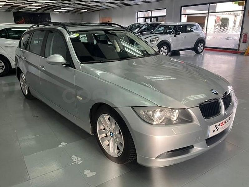 Usado BMW 320 163 CV (119 kW) 2006 Gris / plata Familiar