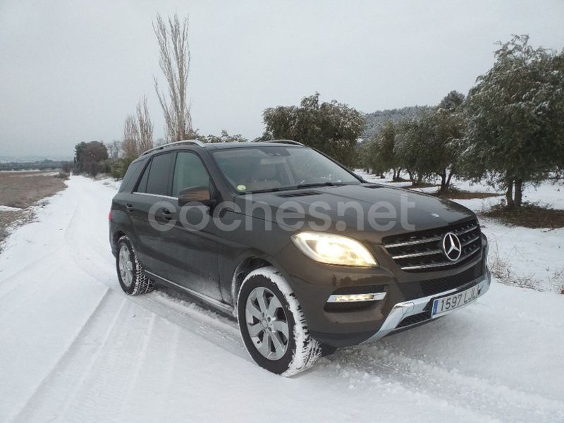 Marrón Usado 2014 Mercedes ML350 SUV | 21.950 € (Caro) - Imagen 1/4