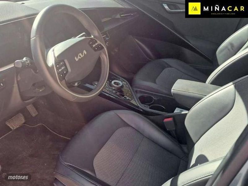 Usado Kia Niro 140 CV (102 kW) 2023 Azul SUV