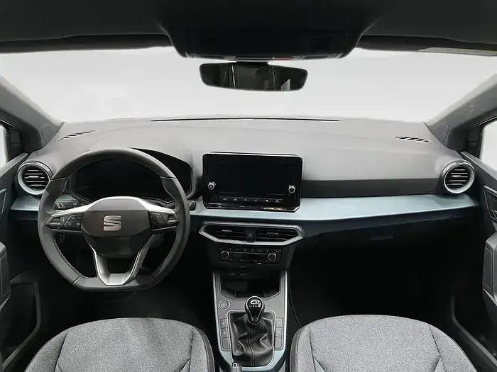 Usado Seat Arona Xperience 115 CV (84 kW) 2025 Blanco SUV