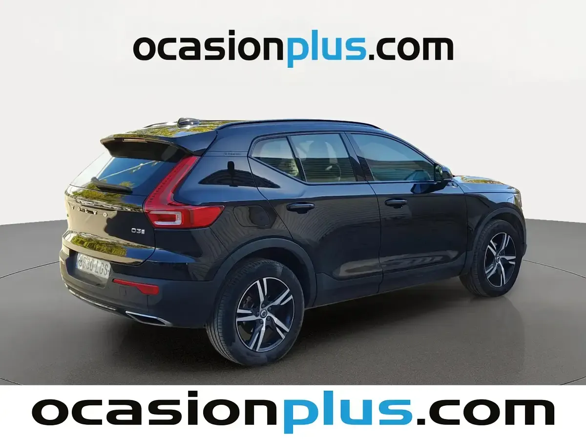 Usado Volvo XC40 R-Design 150 CV (110 kW) 2020 Negro SUV
