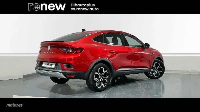 Usado Renault Arkana Techno 140 CV (102 kW) 2022 Rojo SUV