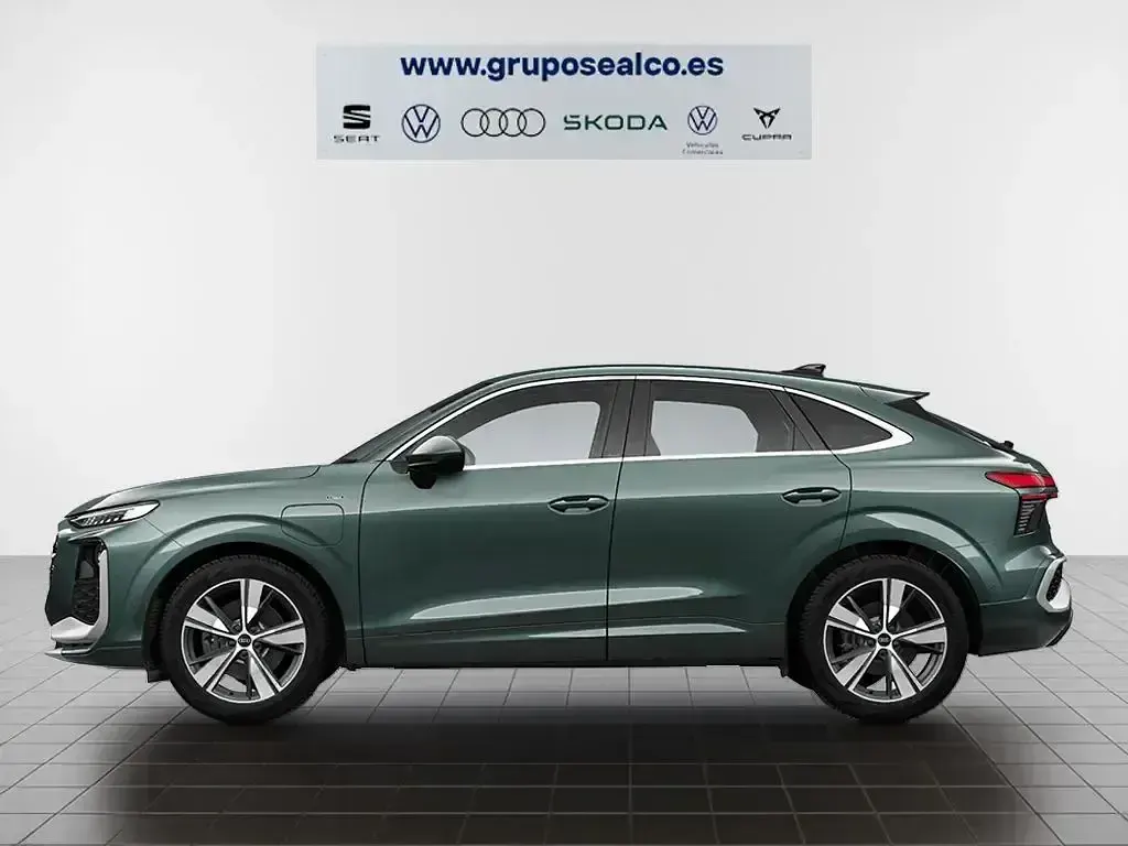 Nuevo Audi Q3 Sportback S-Line 272 CV (200 kW) 2026 Verde SUV
