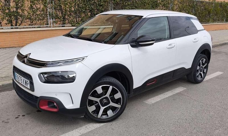 Usado Citroën C4 Cactus PureTech 110 CV (80 kW) 2019 Blanco Utilitario