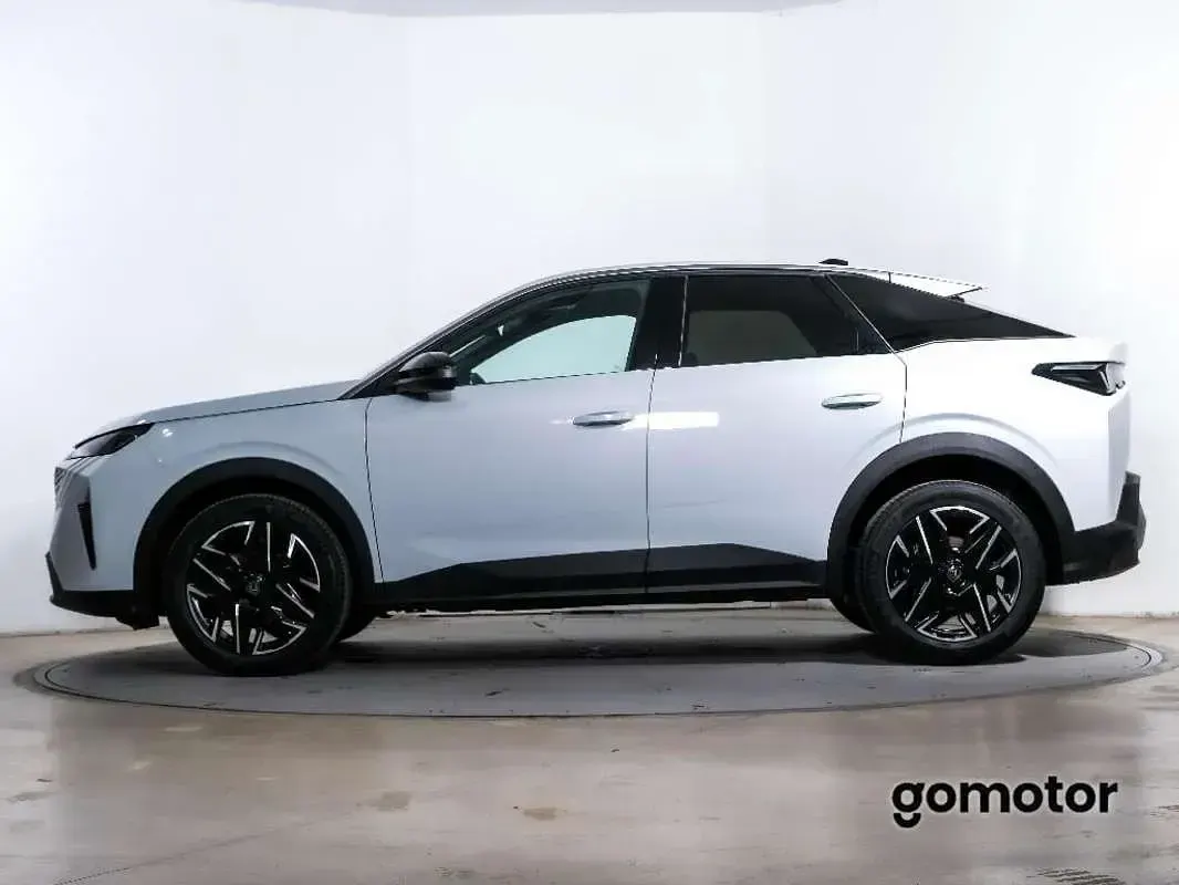 Usado Peugeot 3008 Allure 136 CV (100 kW) 2024 Blanco SUV