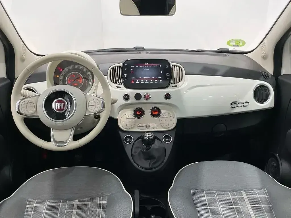 Usado Fiat 500 Lounge 69 CV (50 kW) 2018 Blanco Utilitario