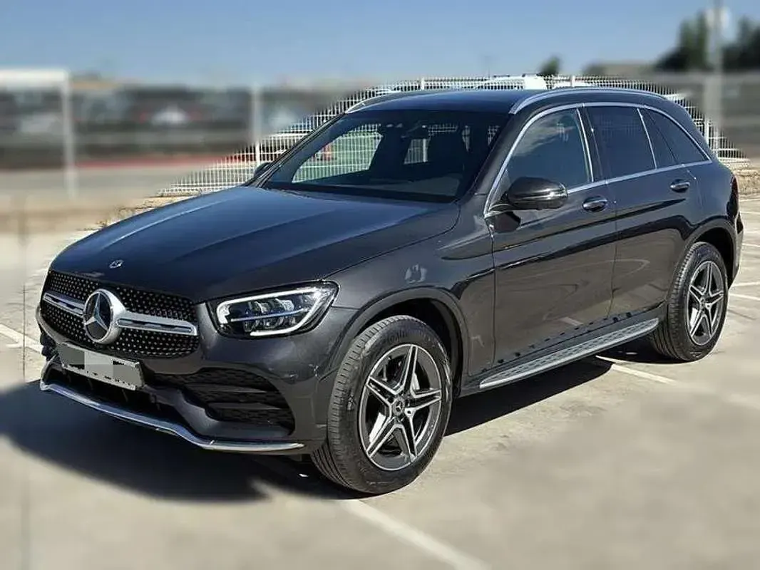 Usado Mercedes GLC300e 211 CV (155 kW) 2022 Negro SUV