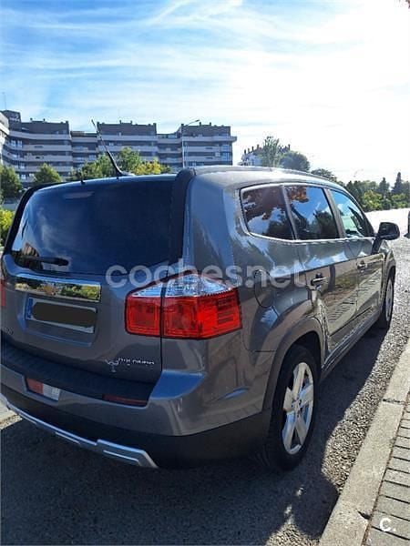 Gris / plata Usado 2011 Chevrolet Orlando LTZ Monovolumen | 6500 € (Precio justo) - Imagen 1/4