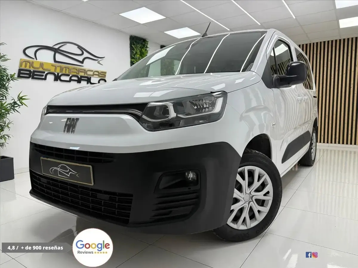 Usado Fiat Doblò Feel 130 CV (95 kW) 2023 Blanco Monovolumen