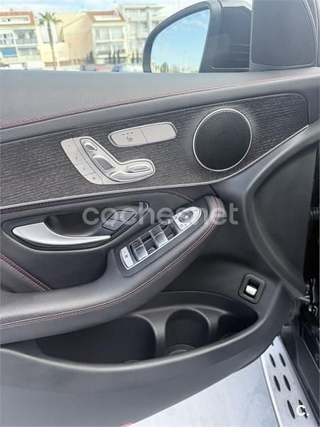 Usado Mercedes GLC43 AMG 390 CV (286 kW) 2022 Gris / plata Coupe