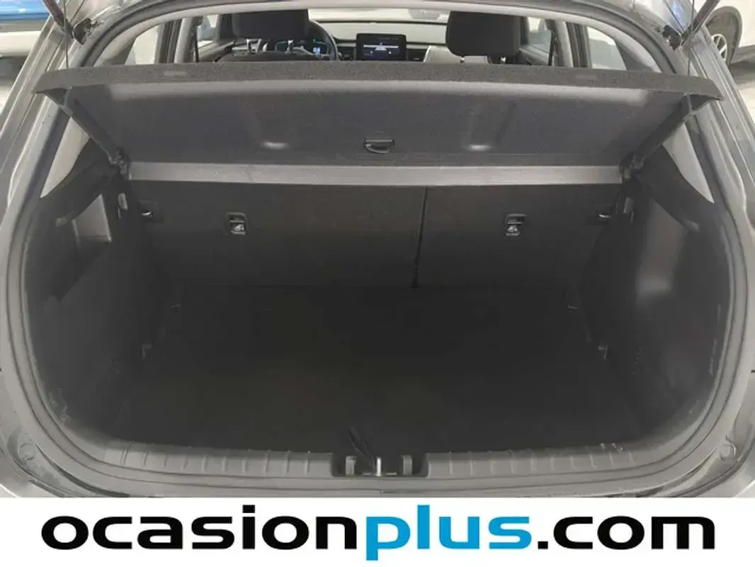 Usado Kia Stonic 101 CV (74 kW) 2025 Gris SUV