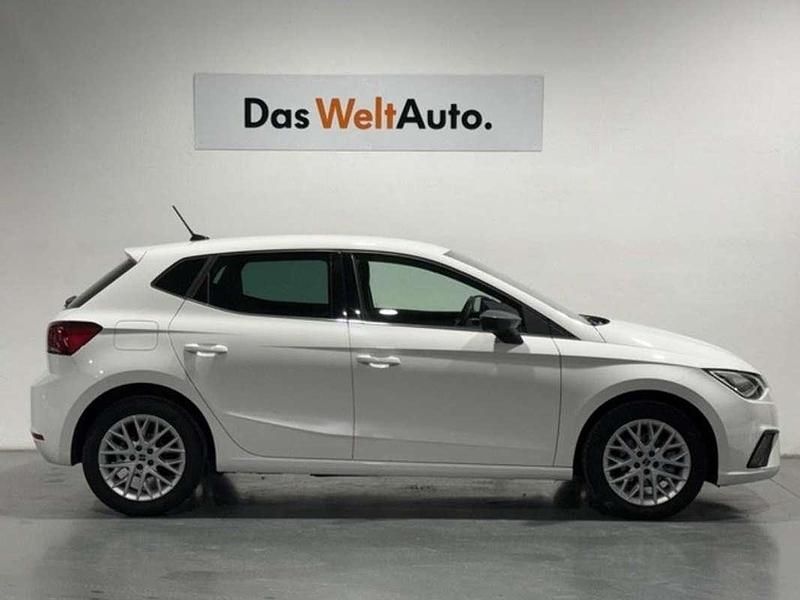 Usado Seat Ibiza XCELLENCE 116 CV (85 kW) 2025 Blanco Utilitario