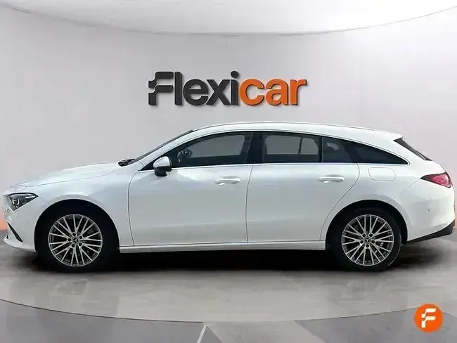Usado Mercedes CLA250e Shooting Brake 218 CV (160 kW) 2023 Blanco Familiar