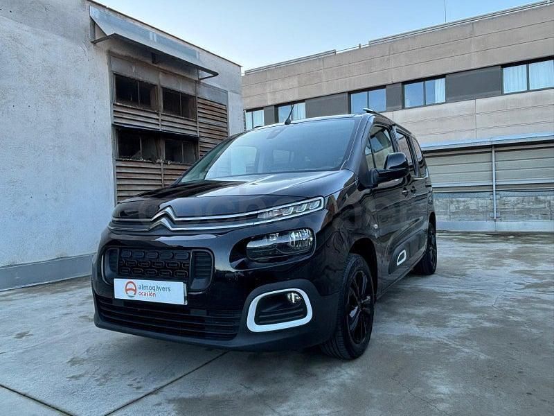Usado Citroën Berlingo Feel 102 CV (75 kW) 2021 Negro Monovolumen