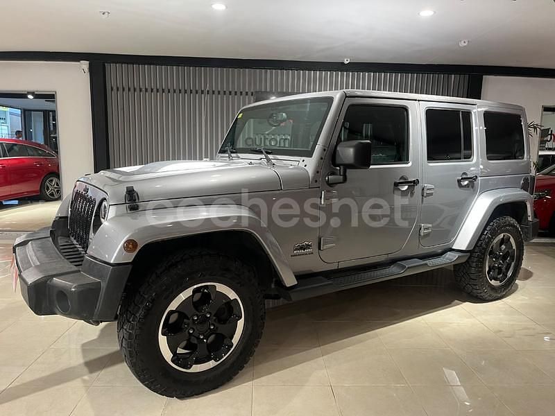 Gris / plata Usado 2014 Jeep Wrangler Unlimited SUV | 31.990 € (Caro) - Imagen 1/4